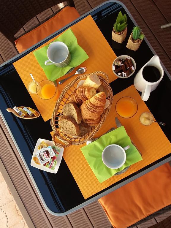 فندق دو سوليل Hyères المظهر الخارجي الصورة